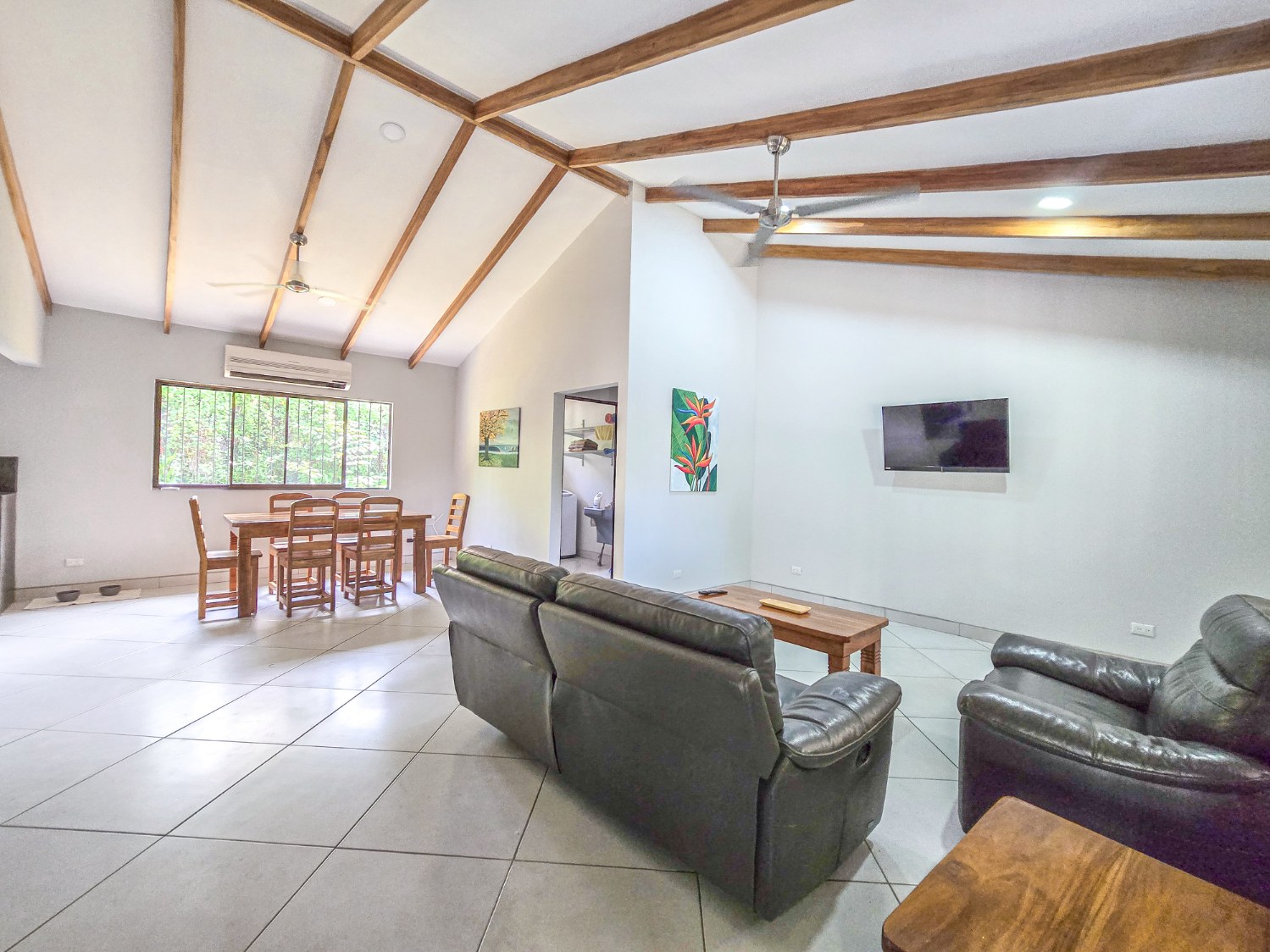 Playa Hermosa Jaco Long Term House $1600