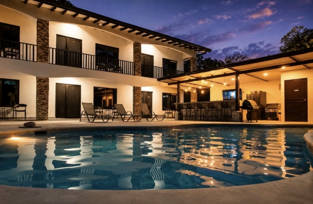 Boutique hotel for Sale in Jaco