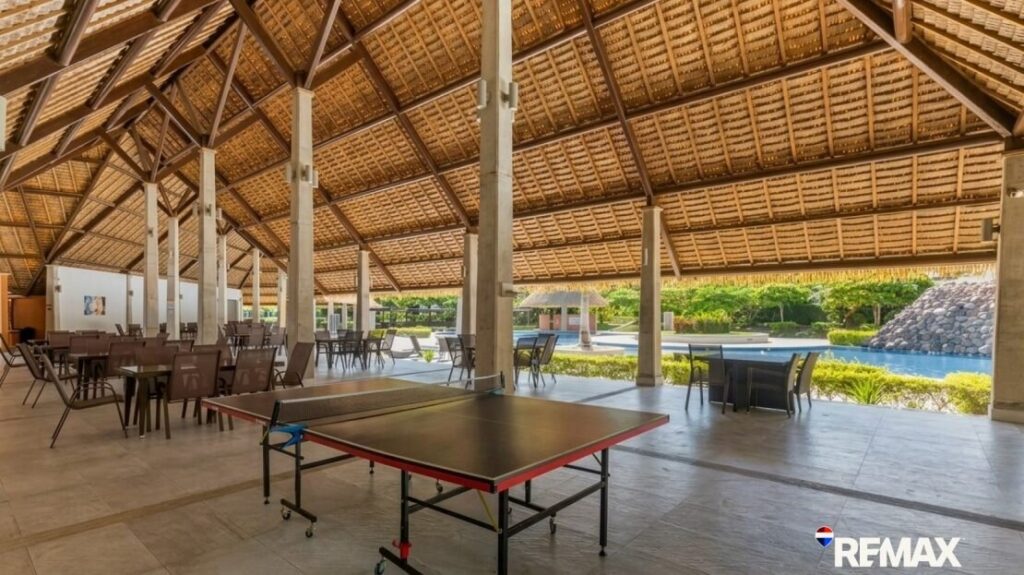 Home for sale in Ciudad del Mar, Jacó: single-level 2-bedroom house in a gated community near the beach – photo 14